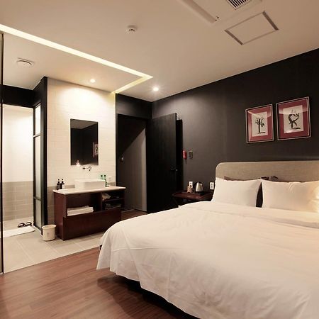 Brown-Dot Hotel Gupo Busan Eksteriør bilde