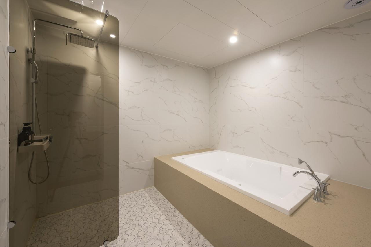Brown-Dot Hotel Gupo Busan Eksteriør bilde